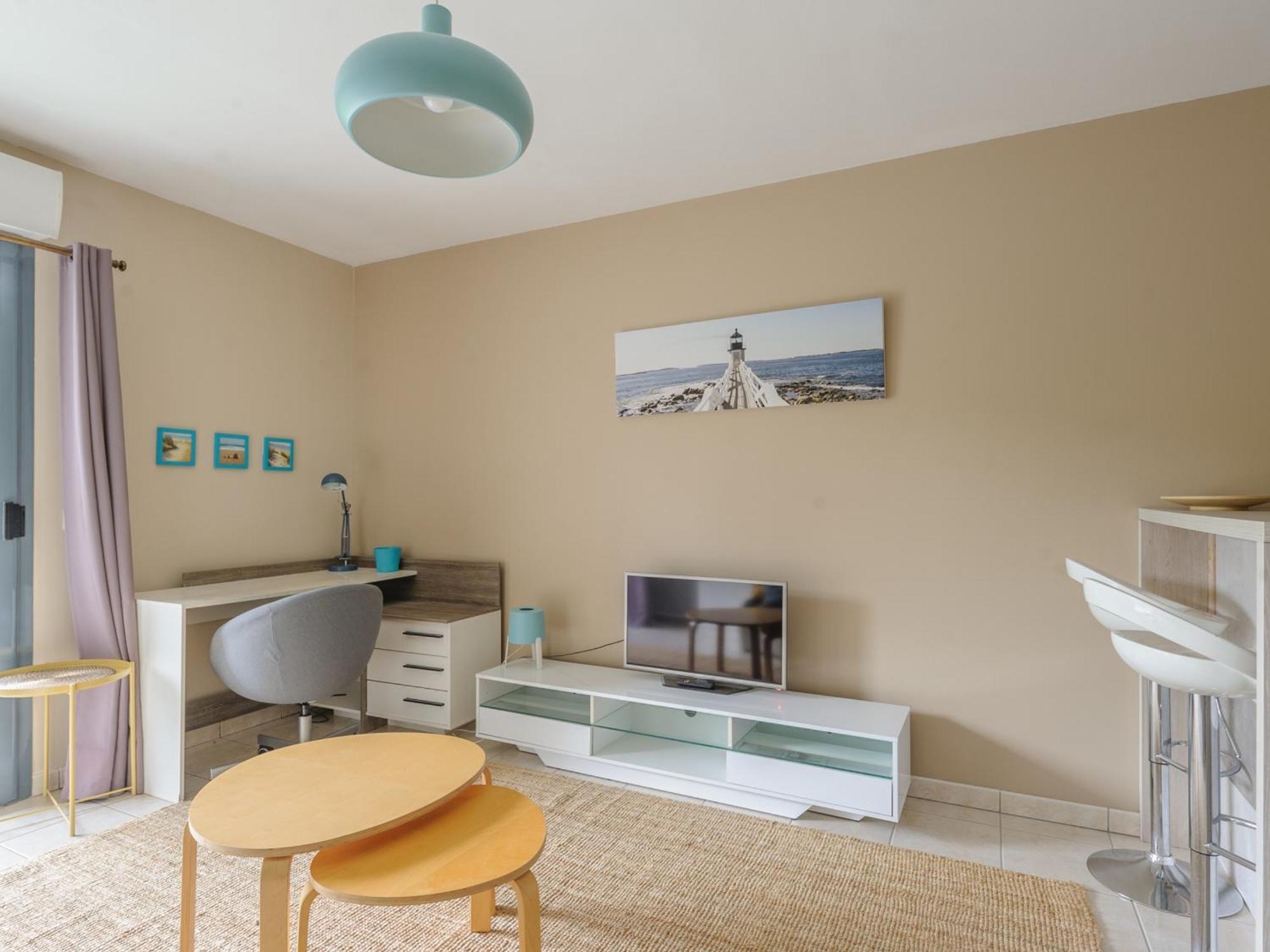 Studio Ensoleille Au Bord De Mer Avec Balcon Et Parking, Proche Centre Et Plage - La Rochelle - Fr-1-535-51 Экстерьер фото